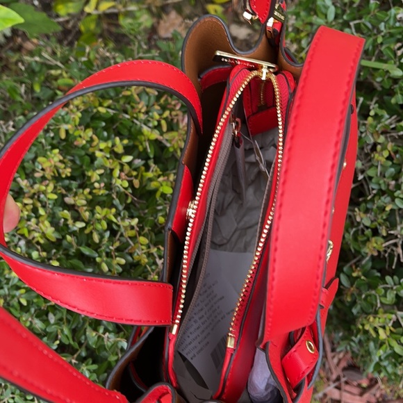 MICHAEL KORS EMILIA SMALL SATCHEL DARK SANGRIA - Picture 5 of 16